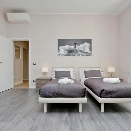 Vatican Museum Bright Up To 8 People Apartment Rome