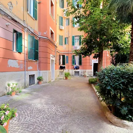 Vatican Museum Bright Up To 8 People Apartment *