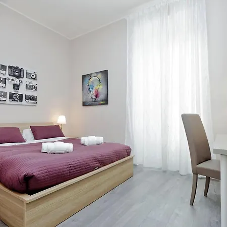 Vatican Museum Bright Up To 8 People Apartment