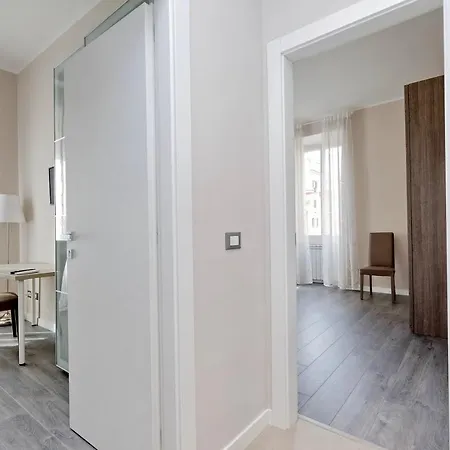 Apartment Vatican Museum Bright Up To 8 People Rome