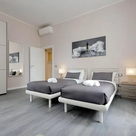 Apartment Vatican Museum Bright Up To 8 People Rome